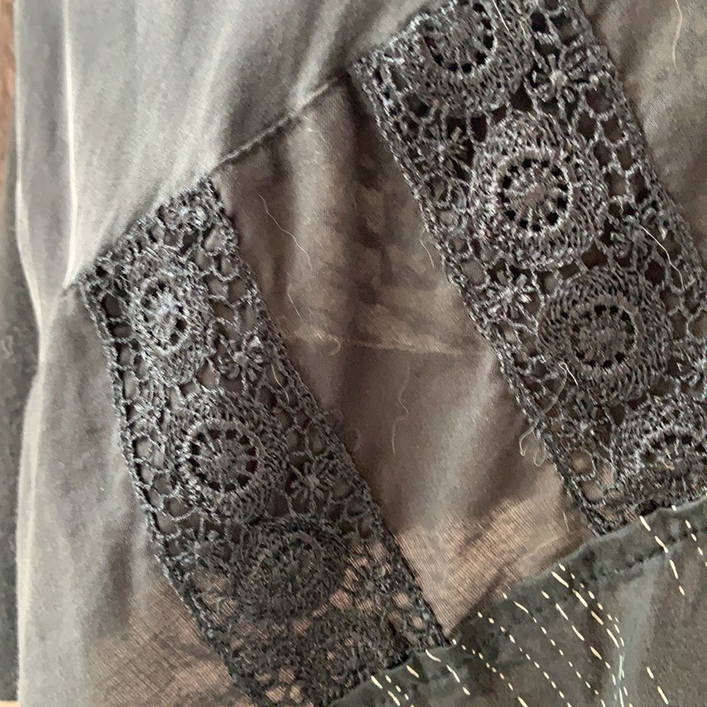 Tiny Patchwork Tank - image 3